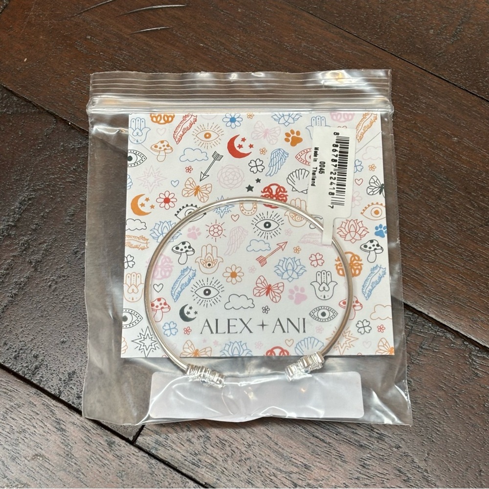 Alex‎ and Ani Cuff Bracelet - Snowflake - Adjustable Bangle - New in packaging